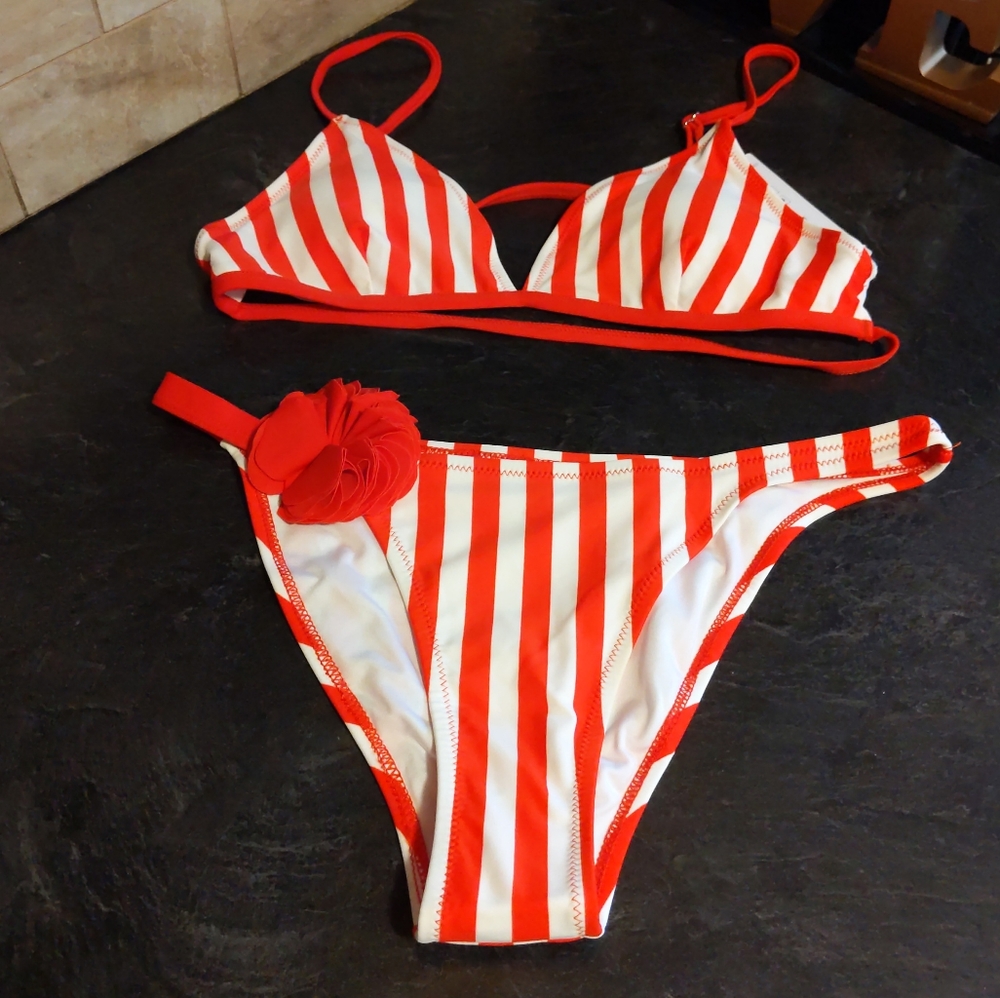 (6 US) CUPSHE BIKINI SET,M